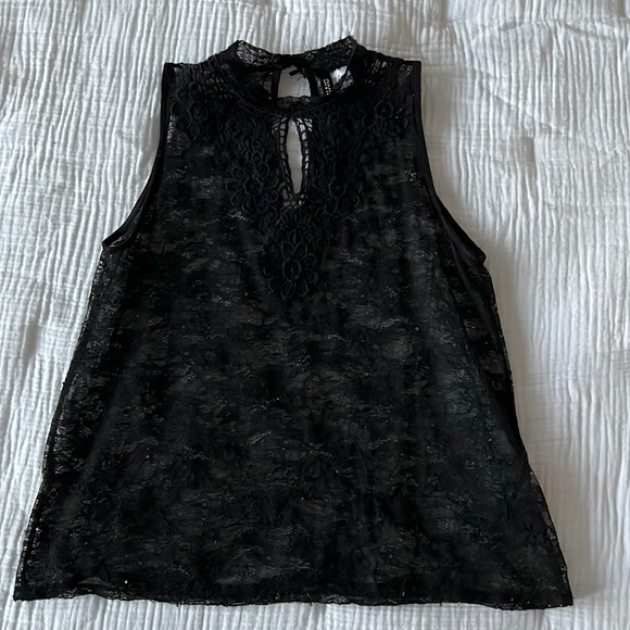 Black Lace H&M top - Picture 1 of 5